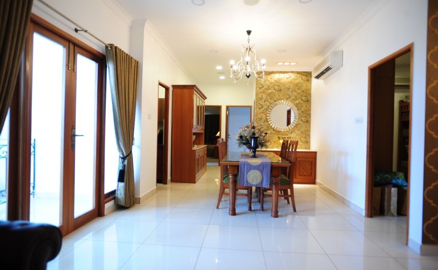 golden-opulence-gallery