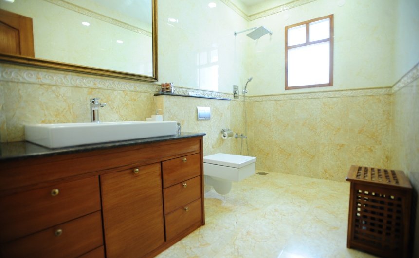 golden-opulence-gallery